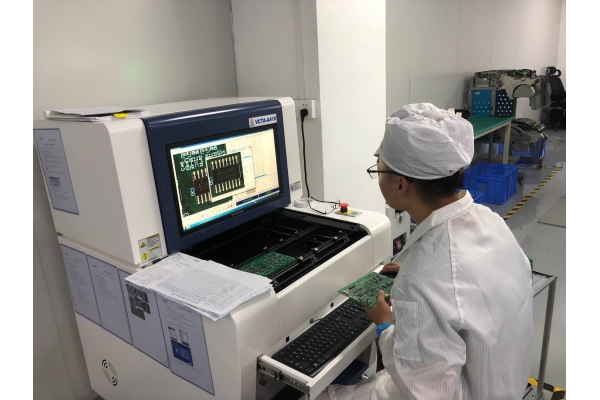 SMT貼片加工中如何確定焊點的質(zhì)量